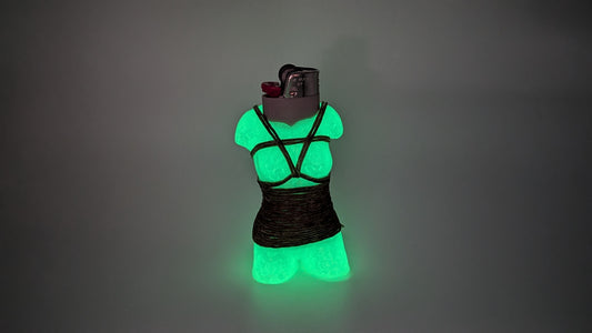 Shibari Lady Lighter Cover